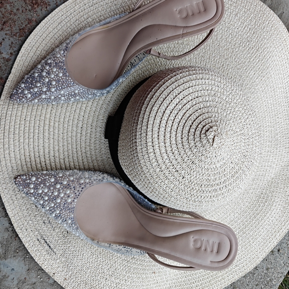 ING Women's Elegant Pearl Embellished Shoes - Gray - Picture 1 of 5